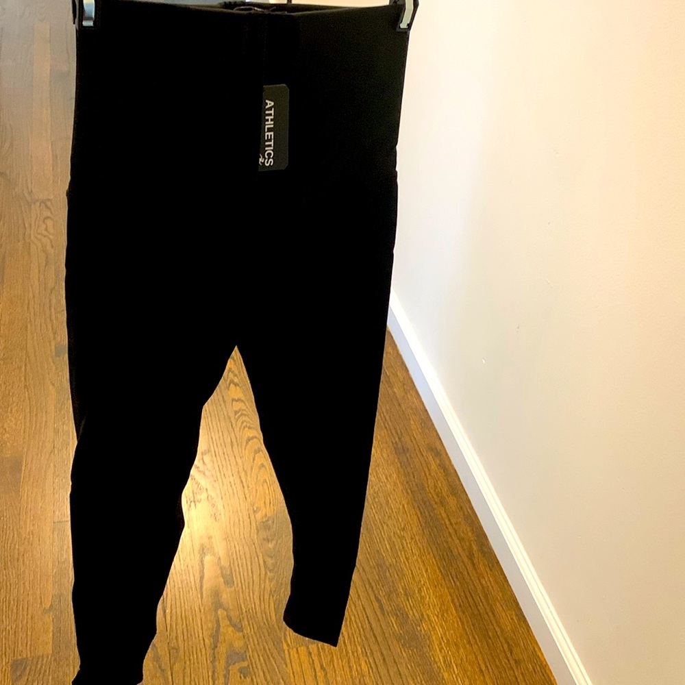 Athletics Motion leggings in black